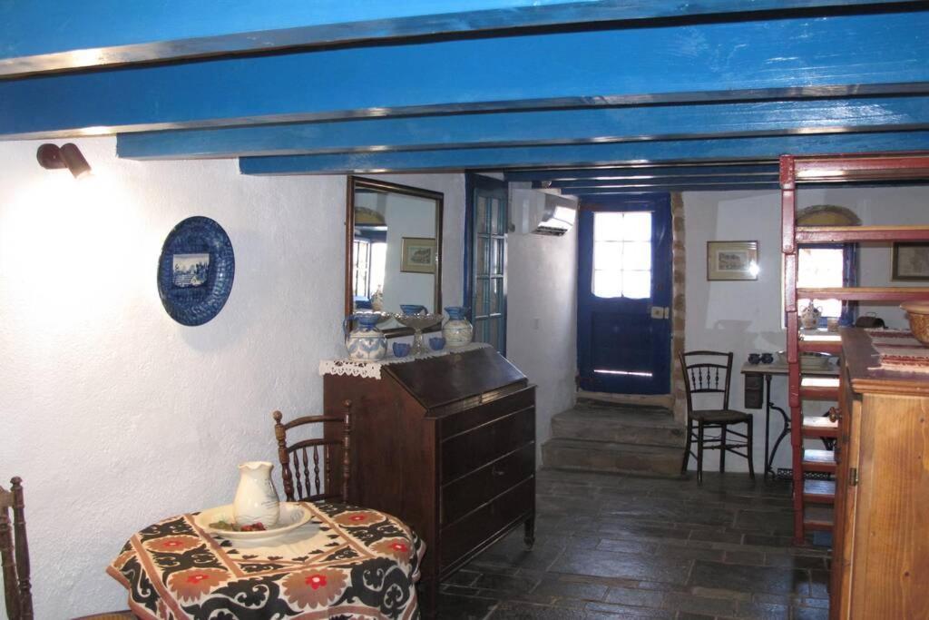 Blue Door Daire Monemvasía Dış mekan fotoğraf